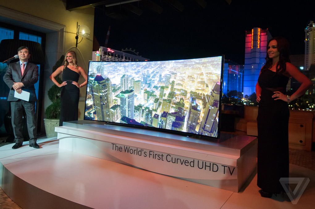 samsung-curved-tvs12_2040_verge_super_wide