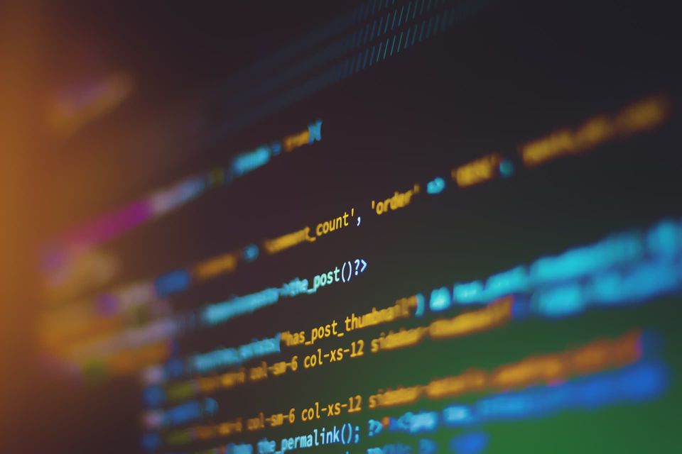 使用Python Template格式化拼接长字符串
